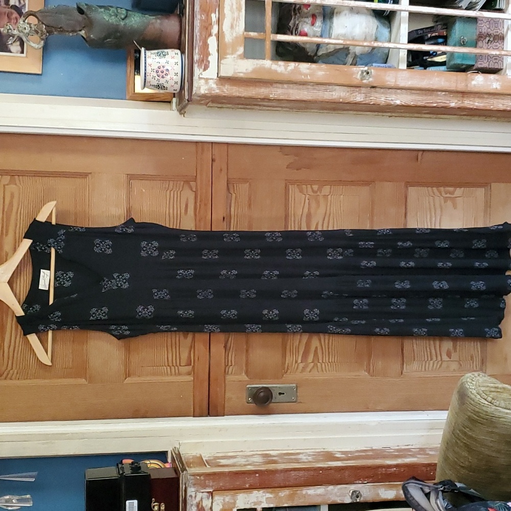 Universal Thread Dress Black w/ White zs XS